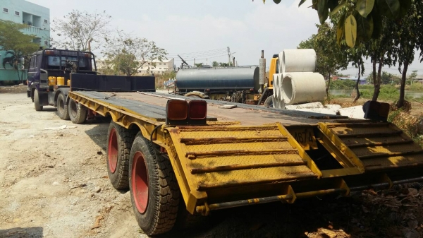 ขายรถบรรทุกแม็คโฮ หัวลาก ฮีโน่ FR608A EF550-300แรง 2เพา หางโลเบส 2เพา ลากแม็กโค 200-320 สภาพดีพร้อมใช้ ทะเบียนพร้อมโอน