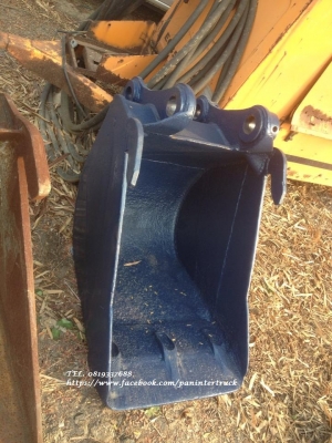 FROM JAPAN BUCKET บุ๊งกี๋ปากแคบสำหรับรถขุดไซค์ 100,120 / รูสลัก:60 มิล ราคาเพียง 15,500 บาท สนใจรีบติดต่อ 0819337688