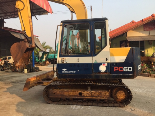 ขายด่วน รถขุด KOMATSU PC60-6   เก่าญี่ปุ่น  สภาพสวย เดิมๆ   สนใจลองระบบกันได้ทุกวันจ้า  โทร 089-7462641  สุวรรณีจ้า