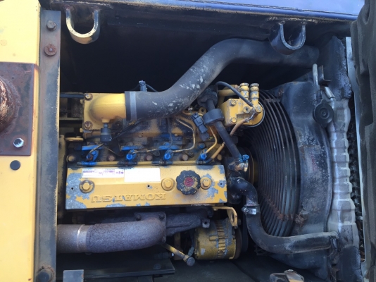 ขายด่วน รถขุด KOMATSU PC60-6   เก่าญี่ปุ่น  สภาพสวย เดิมๆ   สนใจลองระบบกันได้ทุกวันจ้า  โทร 089-7462641  สุวรรณีจ้า