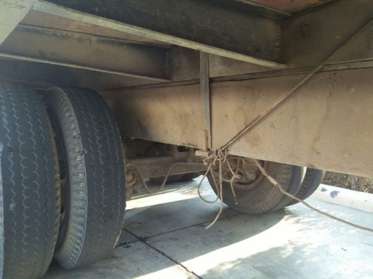 ขายรถ10ล้อ2คานหน้า เทรลเลอร์2เพลา เครื่อง260แรง สภาพพร้อมใช้งาน เอกสารพร้อมโอน สนใจโทร 090-8588220คุณนะ 093-3258446คุณบิว หรือเข้าดูสินค้าอื่นๆได้ที่ www.truck.in.th/498 หรือเพจFacebook ณรงค์ ซื้อขายรถมือสอง (เว็บไซต์ส่วนตัว) หรือFacebook คุณนะ รถบรรทุก