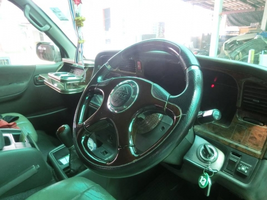 ขาย รถตู้ hiace grand wagon ขาย รถตู้ hiace grand wagon