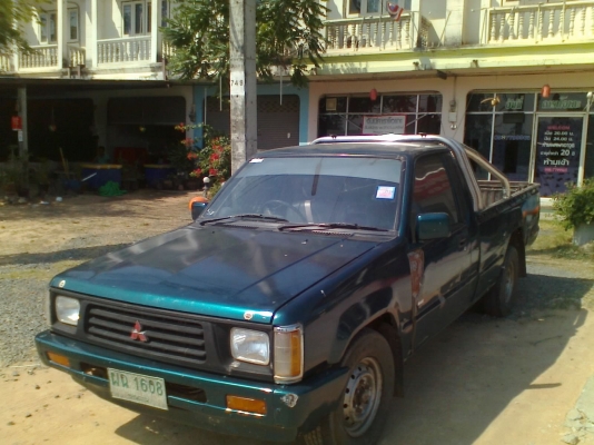 รถมิซซูตอนเดียว สวยมาก เดิม ๆเครื่องดีมาก แอร์เยนมากยางดี รถมิซซูตอนเดียว สวยมาก เดิม ๆเครื่องดีมาก แอร์เยนมากยางดี