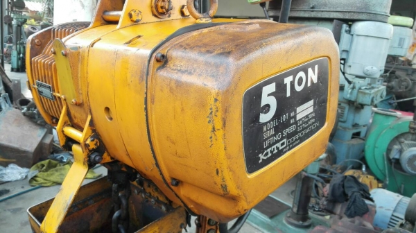 รอกโซ่ไฟฟ้า KITO Made in JAPAN ขนาด 5 ตัน ไฟ 380V. พร้อมตัวเดินบีม สดนอกพึ่งลงตู้ ดึงนิ่มมาเทสได้!! รอกโซ่ไฟฟ้า KITO Made in JAPAN ขนาด 5 ตัน ไฟ 380V. พร้อมตัวเดินบีม สดนอกพึ่งลงตู้ ดึงนิ่มมาเทสได้!!