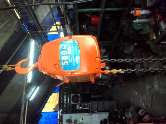 รอกไฟฟ้ามือสอง 500Kg ใช้ไฟ 2 สาย 220v.( Single phase ) โซ่ยาว 6 เมตร รับประกัน 6 เดือน 0985700161