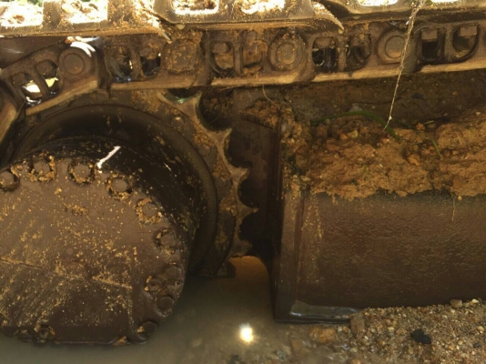 รถขุดPC200-7 เล่มทะเบียนพร้อม ทำงาน8400ชม.ดูแลเช็คศูนย์ตลอด รถสวยแน่นๆ