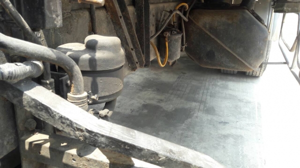 รถฮีโน่ 10 ล้อ ตู้เย็น FL3H  195 แรงม้า. ปี 36.    สนใจติดต่อ  081 - 6079515