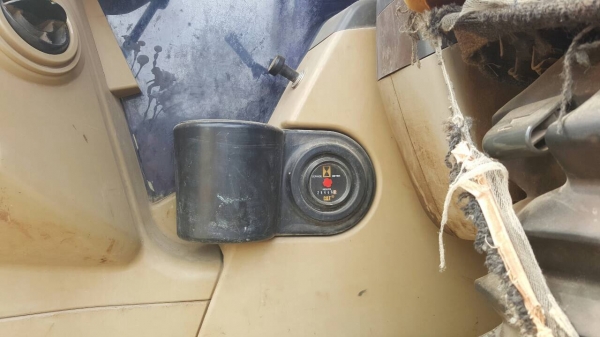 ขาย แบคโฮ CAT 320 C เอกสารเล่มทะเบียนครบ ไฟเต็ม เครื่องดี ช่วงล่างแน่น ราคาต่อรองได้ ขาย แบคโฮ CAT 320 C เอกสารเล่มทะเบียนครบ ไฟเต็ม เครื่องดี ช่วงล่างแน่น ราคาต่อรองได้