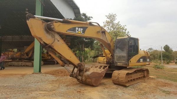 ขาย แบคโฮ CAT 320 C เอกสารเล่มทะเบียนครบ ไฟเต็ม เครื่องดี ช่วงล่างแน่น ราคาต่อรองได้ ขาย แบคโฮ CAT 320 C เอกสารเล่มทะเบียนครบ ไฟเต็ม เครื่องดี ช่วงล่างแน่น ราคาต่อรองได้