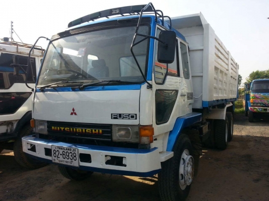 ขายรถ10ล้อ ดั้ม2เพลา เครื่อง195แรง โลฮาย10สปีด พาวเวอร์ ทิฟฟี่ เอกสารพร้อมโอน สนใจโทร 090-8588220คุณนะ 093-3258446คุณบิว หรือเข้าดูสินค้าอื่นๆได้ที่ www.truck.in.th/498 หรือเพจFacebook ณรงค์ ซื้อขายรถมือสอง (เว็บไซต์ส่วนตัว) หรือFacebook คุณนะ รถบรรทุก