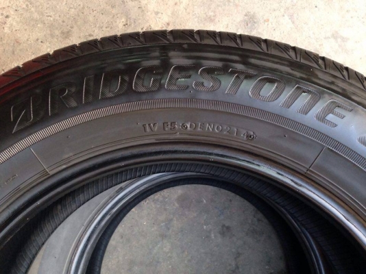 ยาง Bridgstone 225-65-17 ปี 14 รุ่น Ecopla ครบชุด 4 เส้น 3500 ไม่ควรพลาด สภาพสวยๆไม่บวมดอกยางเหลือเยอะเอาไปวิ่งกันใด้อีกยาวค่ะ