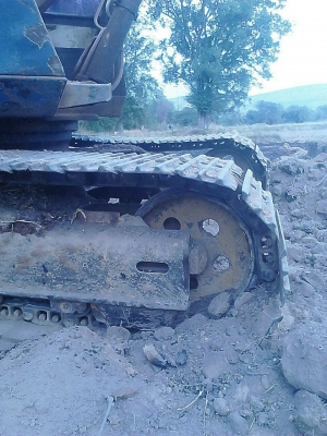 ขาย แบคโฮ KOMATSU PC120-5 เอกสารใบซื้อขาย รถใช้งานอยู่เป็นประจำ ราคาคุยกันได้ครับ