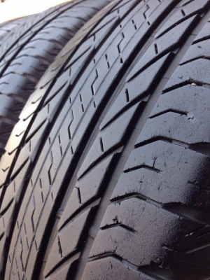 ยาง Bridgstone 265-65-17 ยาง Bridgstone ปี 14 รุ่น Ecopla EP 850 ครบชุด 4 เส้น 4500  ไม่ควรพลาด สภาพสวยๆไม่มีปะไม่บวมดอกยางเหลือเยอะ