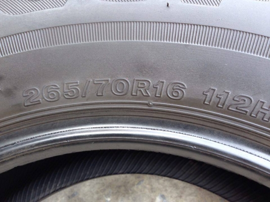 ยาง Bridgstone 265-70-16 ยาง Bridgstone ปี 14 รุ่น Ecopla EP 850 ครบชุด 4 เส้น 6000  ไม่ควรพลาด สภาพสวยๆไม่บวมดอกยางเหลือเยอะ