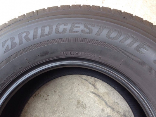 ยาง Bridgstone 265-70-16 ยาง Bridgstone ปี 14 รุ่น Ecopla EP 850 ครบชุด 4 เส้น 6000  ไม่ควรพลาด สภาพสวยๆไม่บวมดอกยางเหลือเยอะ