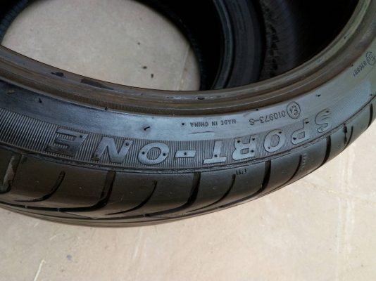 225/40R18 DURUN  SPORT-ONE  มี 1 เส้น tel.081-427-3941 ไอดีไลน์ 0814273941