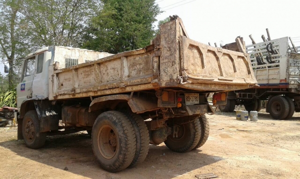 ขาย 6 ล้อดั้ม คัสซีหัวยาว วางหัว F17 ยังไม่ลงเล่ม เครื่อง 6BD1 165 แรงม้า เกียร์ HO เฟืองท้าย FUSO เบรคทิฟฟี่ พาวเวอร์ ทะเบียนครบพร้อมโอน