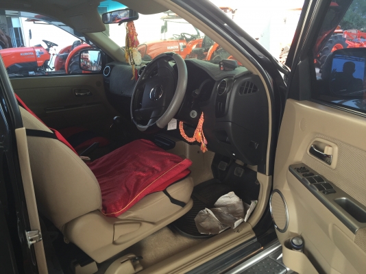 Isuzu dmax2.5 titanium 4ประตูปี54 สวยพร้อมใช้ เล่มพร้อม Isuzu dmax2.5 titanium 4ประตูปี54 สวยพร้อมใช้ เล่มพร้อม