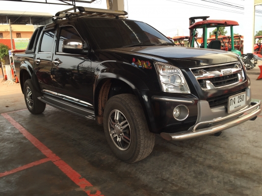 Isuzu dmax2.5 titanium 4ประตูปี54 สวยพร้อมใช้ เล่มพร้อม