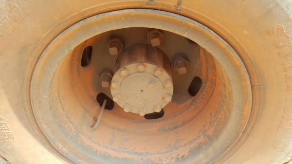 ขาย 6 ล้อดั้ม HINO KM310 เครื่อง 117 แรงม้า เฟืองท้าย F คัสซีสวยตลอดเส้น พวงมาลัยพาวเวอร์  ทะเบียนพร้อมโอน