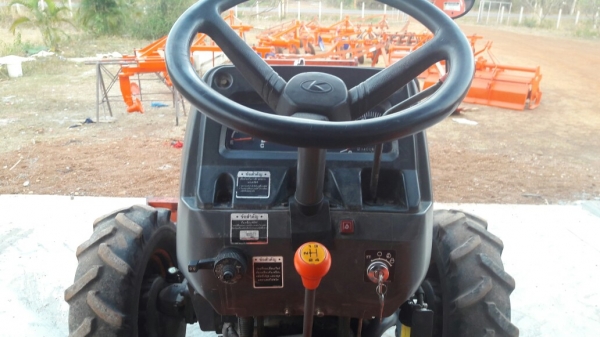 ขายรถไถคูโบต้าL3408diรถพร้อมใช่ครับสีเดิมๆไม่ทำสี