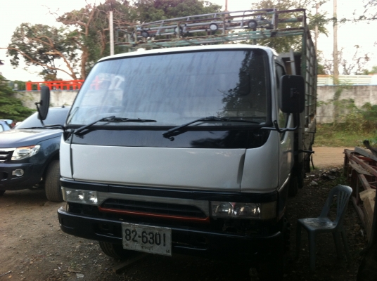 มิตซูบิชิแคนเตอร์ ปี 45 เฟืองท้าย เอฟหน้าหลัง คัสสีดีเครื่องดีทะเบียน ม.79 ช่วงล้อ 3.60 กระบะยาว 5 เมตร