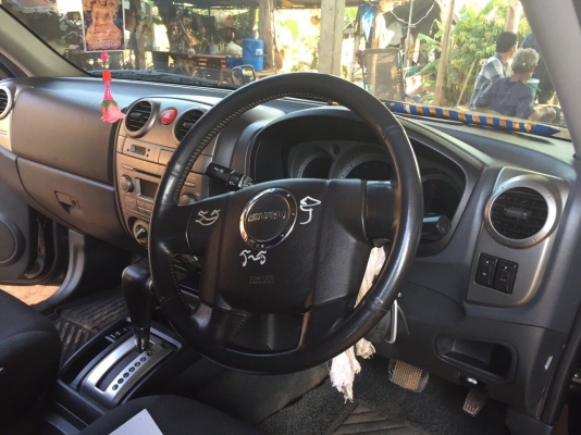 Isuzu dmax2.5 ออโต้โฟวีล ปี06 ไมลน้อย เล่มพร้อมโอน