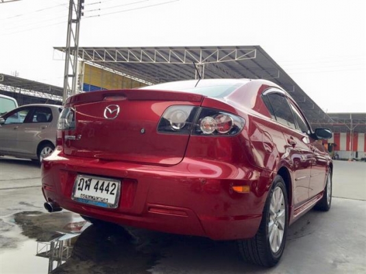 MaZdA3 1.6V รุ่นท็อป 4ประตู เกียร์อัตโนมัติ สีแดง ปี2011
