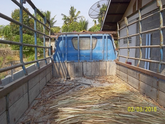 ขาย   105000 บาท  อิซูสุ 74 แรง เกียร์ 100แรง เอกสารพร้อมโอน