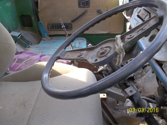 ขาย   105000 บาท  อิซูสุ 74 แรง เกียร์ 100แรง เอกสารพร้อมโอน