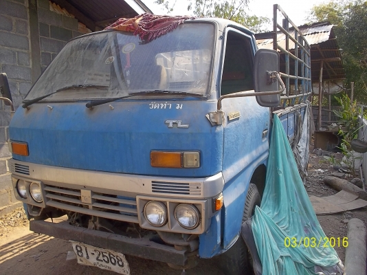 ขาย   105000 บาท  อิซูสุ 74 แรง เกียร์ 100แรง เอกสารพร้อมโอน