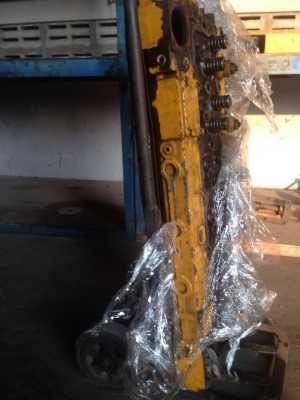 ขายฝาสูบรถแทรกเตอร์ D-5-D 43-Vหัวแชมเมอร์ ฝาบาง ฝานอกสภาพสวยมาก   ขายพร้อมฝาครอบวาวกระเดื่องวาว