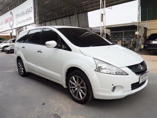 MitSuBiShi Space WaGon 2.4GT สีขาว ปี2009