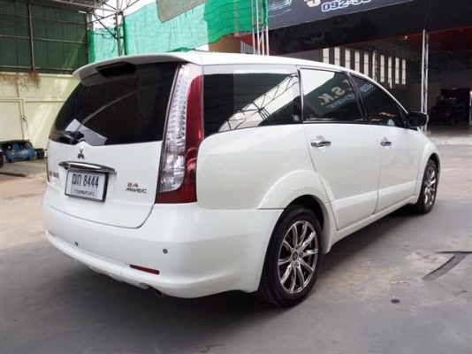 MitSuBiShi Space WaGon 2.4GT สีขาว ปี2009