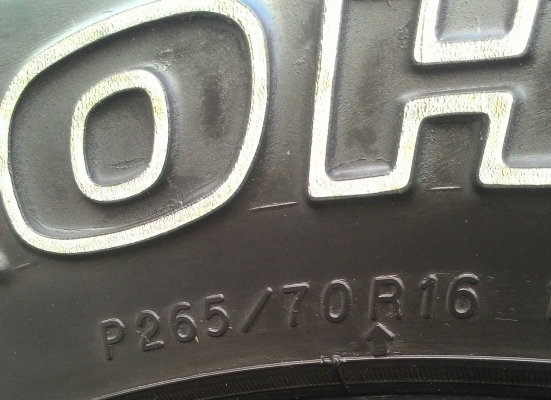 ขาย ยางAll 265/70/16พร้อมล้อลายRock