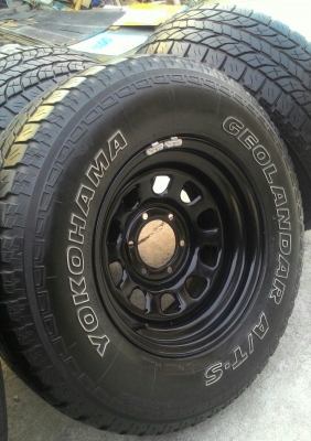 ขาย ยางAll 265/70/16พร้อมล้อลายRock