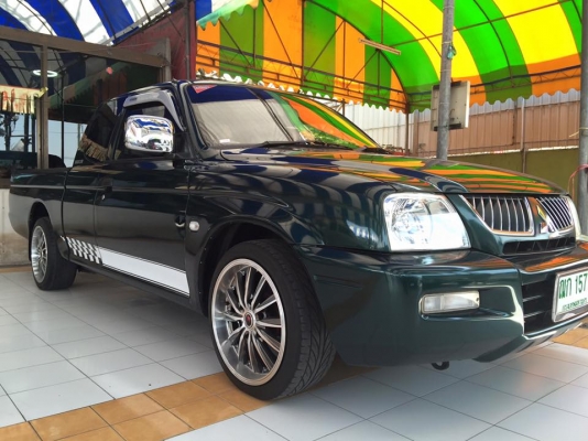 MitSuBiShi StraDa 2.5GL cab สีเขียว ปี2004 MitSuBiShi StraDa 2.5GL cab สีเขียว ปี2004