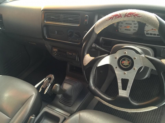 MitSuBiShi StraDa 2.5GL cab สีเขียว ปี2004 MitSuBiShi StraDa 2.5GL cab สีเขียว ปี2004