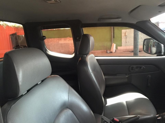 MitSuBiShi StraDa 2.5GL cab สีเขียว ปี2004 MitSuBiShi StraDa 2.5GL cab สีเขียว ปี2004