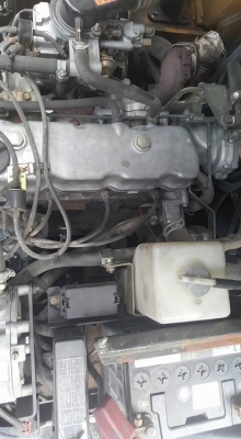 แหล่งรวมรถโฟลค์ลิฟท์มีงาเทอิ้งค์ฟอร์คภาคตะวันออกเป็นรถเสาสูง4.30เมตรแถมบุ๊งกี๋ฟรีเราจัดส่งฟรีทั่วประเทศ/มองหารถงากระดกงาเทอิ้งค์ตักก้อนขี้ยางพารายางถ้วย ราคาใหนเรายินดีจัดหาให้ตามงบประมาณของพี่ๆ