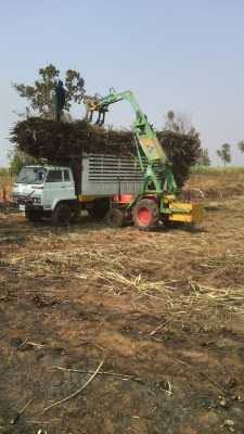 ขายรถคีบอ้อยคูโบต้า 45 แรงDi 2 เพลา พร้อมอุปกรณ์ใบมีด ผาน 5เล่ม คีบของเกษตรรุ่งเรืองทะเบียนพร้อม