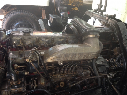 รถดั๊ม 6 ล้อ 195 แรงม้า ขนาดยาง 900-20 อีโน่ รุ่น FF