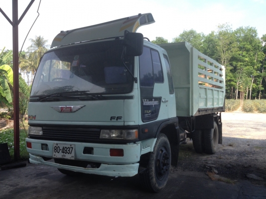 รถดั๊ม 6 ล้อ 195 แรงม้า ขนาดยาง 900-20 อีโน่ รุ่น FF