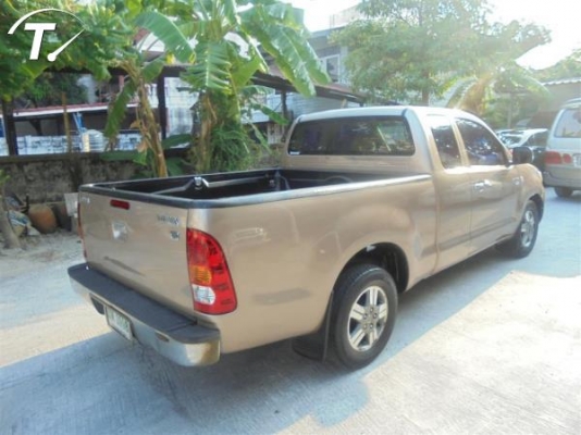 TOYOTA HILUX VIGO 2.5 E XTRA CAB โฉม X-TRA CAB สีบรอนซ์ทอง เกียร์ธรรมดา TOYOTA HILUX VIGO 2.5 E XTRA CAB โฉม X-TRA CAB สีบรอนซ์ทอง เกียร์ธรรมดา