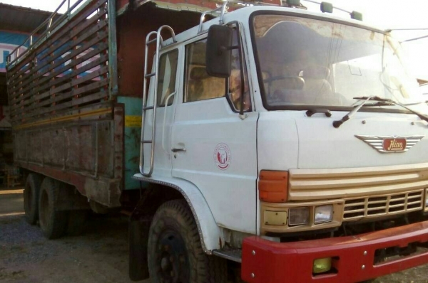 สิบล้อ ฮีโน่ FL17 EH700 เพาเดียว สภาพดีเดิมๆสวยพร้อมใช้งาน ทะเบียนพร้อมโอน