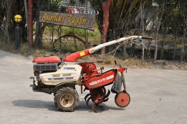 ขายรถพรวนดินYANMAR YK400สาดดิน ยกร่อง แรงดี เบนซิล สภาพสวยเดิมจากญี่ปุ่น มีเกียร์ 15,500เท่านั้น