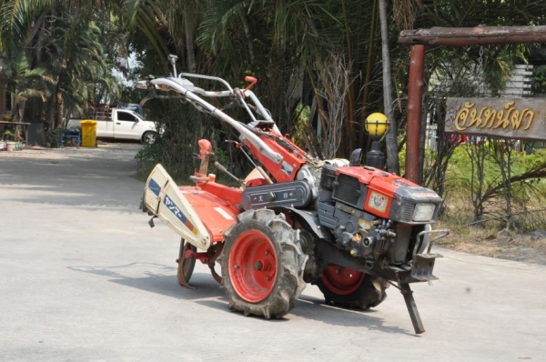 ขายรถพรวนดินYANMAR YT5 แรงดี ดีเซลสภาพสวยเดิมจากญี่ปุ่น มีเกียร์ 24,500เท่านั้น