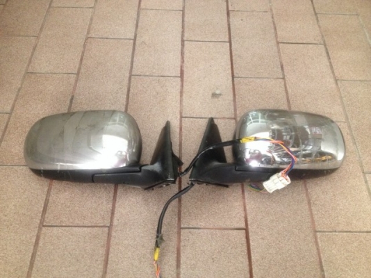 กระจกมองข้างพับไฟฟ้า NISSAN CEDRIC เก่าญี่ปุ่นสภาพสวยคู่ละ กระจกมองข้างพับไฟฟ้า NISSAN CEDRIC เก่าญี่ปุ่นสภาพสวยคู่ละ
