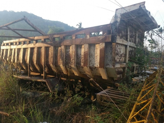 ขายชุดดัมพ์ท้องเรือรถบรรทุก 10 ล้อ ยกลงจากฮีโน่ 380 อุปกรณ์ครบชุด ราคา 150000