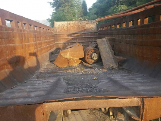 ขายชุดดัมพ์ท้องเรือรถบรรทุก 10 ล้อ ยกลงจากฮีโน่ 380 อุปกรณ์ครบชุด ราคา 150000